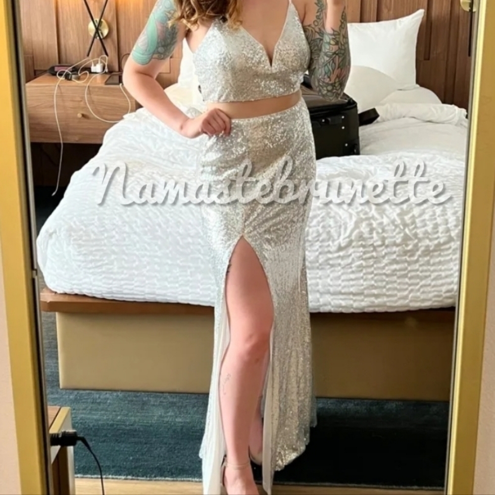 Nwt Lulu's Spotlights Shining Silver Sequin Two-Piece Maxi Dress - Picture 11 of 14
